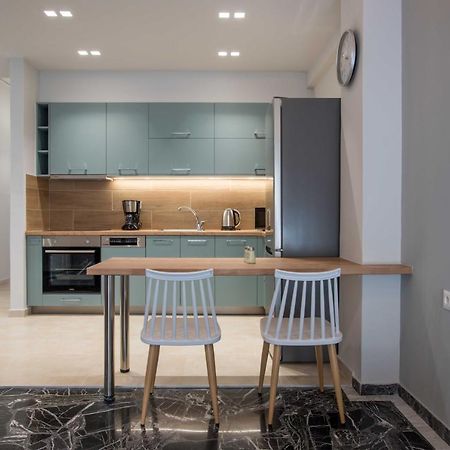 Central Spacious Apt Close To Port-Sites W/View 2 Heraklion  Екстер'єр фото