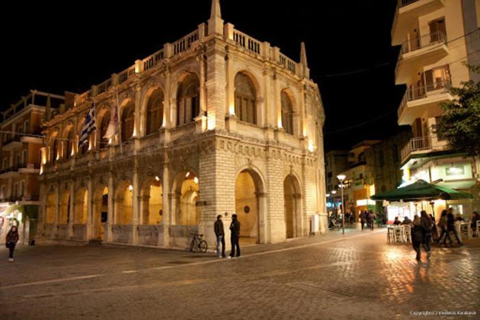 Central Spacious Apt Close To Port-Sites W/View 2 Heraklion  Екстер'єр фото